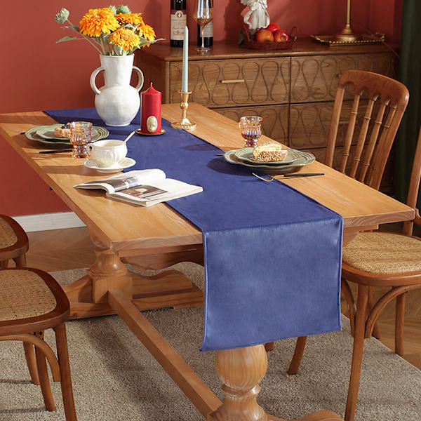 Velour Bordløber Enkel Ensfarvet Bordløber Bryllupsfest Spisebordsdekorationer Lang Duge Charm red 33*220cm