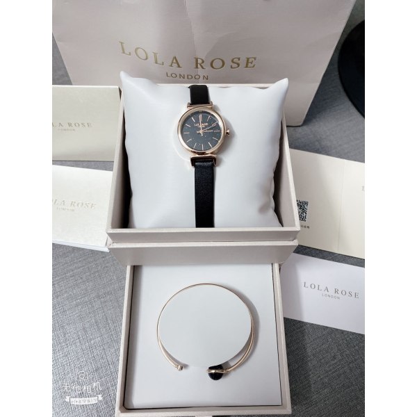 Lola Rose Lille Grøn Ur Sæt Roller Lille Gyldent Ur Firkantet Britisk Stjerne Ur Pige 12 diamond shell black leather