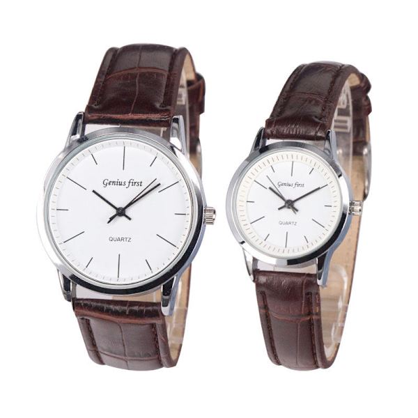 Quartz Klokke Gaveklokke Mote Belte Samme Stil Herre- og Dameklokke Studentklokke Billig Par Klokke Par Women's white surface black ribbon