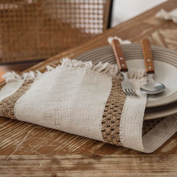 Bordløper i bomull og lin, stripet søm, to-farget vevd dusk, naturlig materiale, amerikansk duk Three hemp string 30*200 (including tassels)