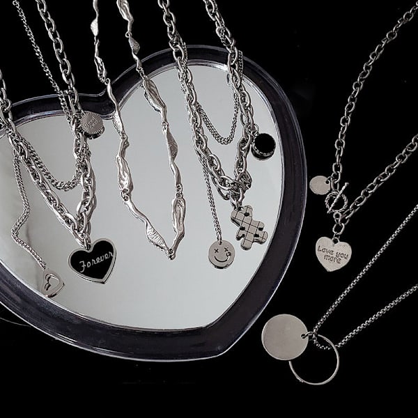 Titaani Teräs Musta Rakkaus Riipus Kaulakoru Korut Riipussetti Koristeelliset Korut 42# Small lock necklace