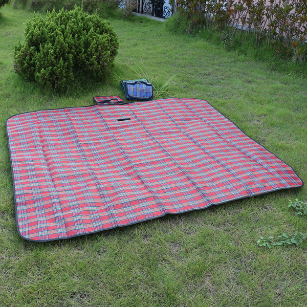 150x200cm Campingmatta Rutig hopfällbar campingmadrass Baby Climb Outdoor Vattentät strandpicknickfilt för multiplayer picknick Red 150x200cm