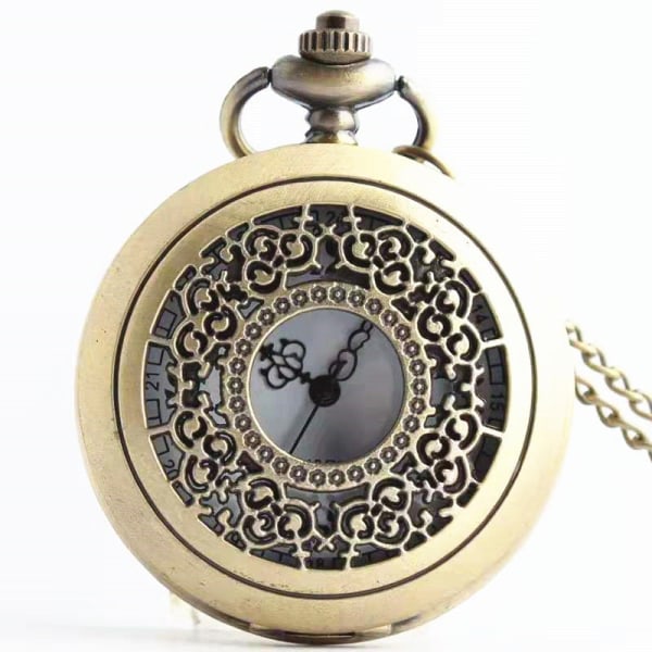 Carved Hollow Retro Watch Herrmode Halsband Ornament Quartz Watch Fick Watch Flip Stor watch Gold