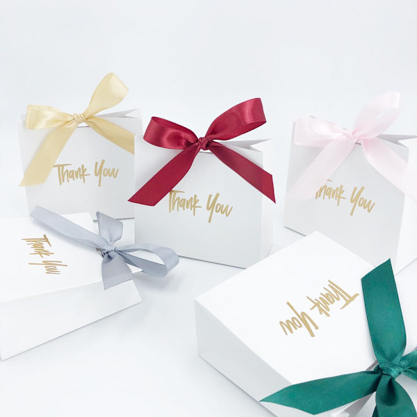 15 st Tack Party Favor Presentförpackning bröllop godisask Baby Shower Papperspresentpåse Födelsedag Jul Favor Presentaskar Förpackning White box-gray 10X11.5X4.5CM
