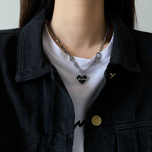 Titaani Teräs Musta Rakkaus Riipus Kaulakoru Korut Riipussetti Koristeelliset Korut 17# Hip Hop chain buckle necklace