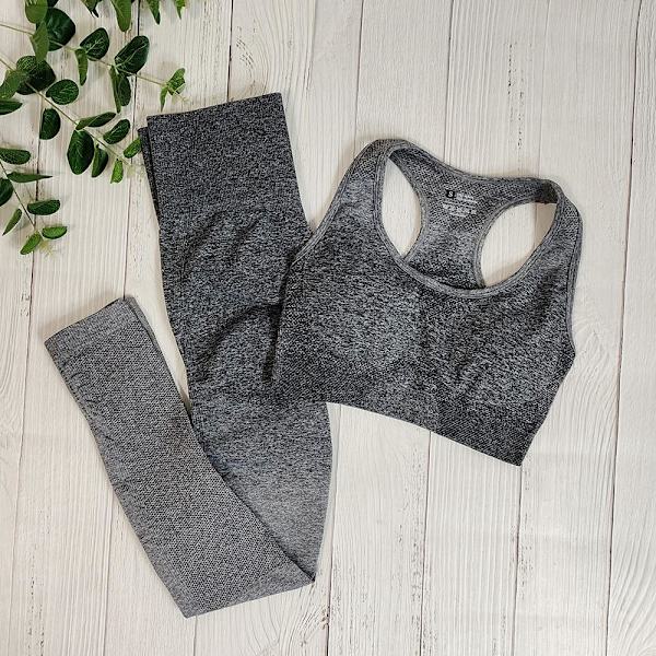 Yoga Set BH och Leggings Träningskläder Outfit för Kvinnor Lightgrey set M