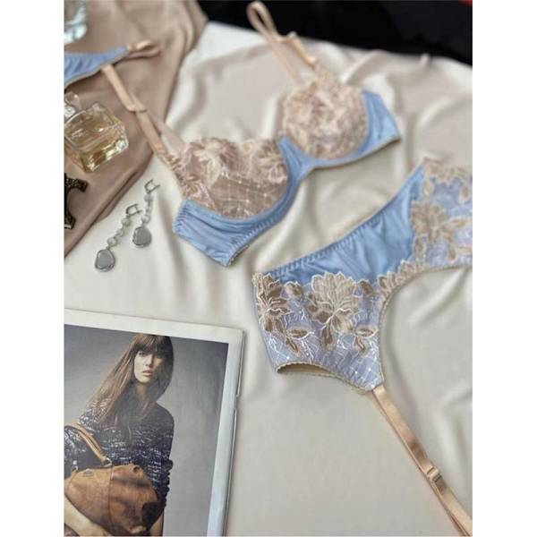 Aduloty Sexiga underkläder för kvinnor sommar tunn bh-set delikat spets sömnad blomma broderi mesh perspektiv erotiska underkläder Golden L