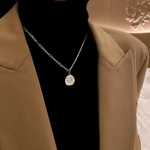 Titaani Teräs Musta Rakkaus Riipus Kaulakoru Korut Riipussetti Koristeelliset Korut 42# Small lock necklace