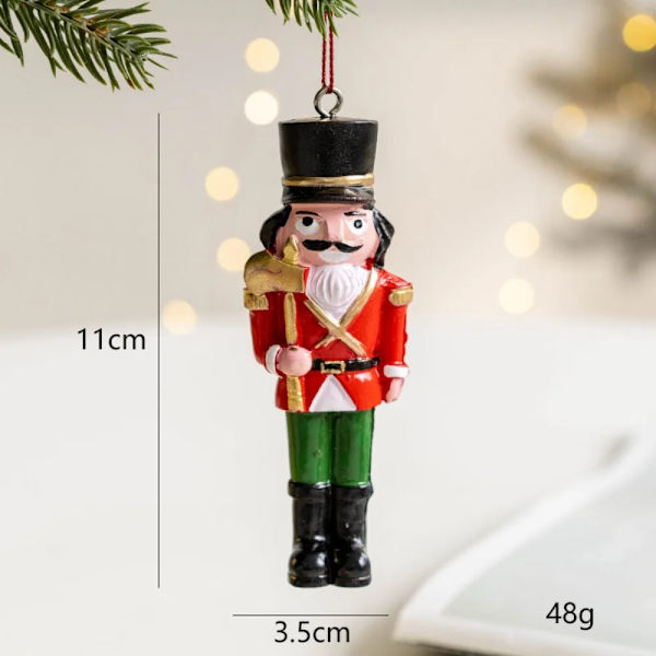 1 st Julnötknäppare Hängen Harts Docka Hängande Ornament Julgran Nötknäppare Soldat för Julfestdekorationer GJ60-C