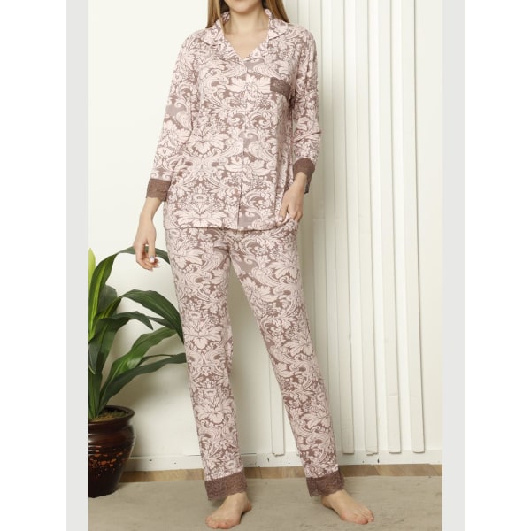 Brunt pyjamassæt til kvinder med lommer, knapper, lycra og blonde Brown M