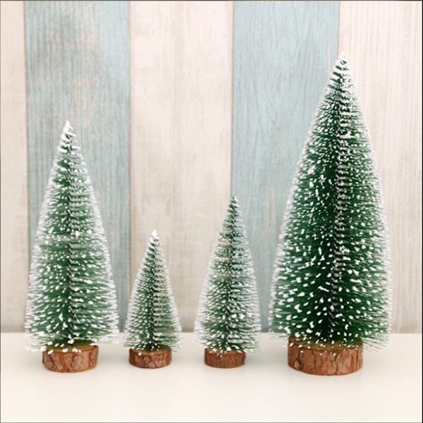 1 stk. Mini Juletræ Lille Choinka Træ Sne Fyrretræsbase Træ Skrivebord Bordpynt Navidad Julepynt Nytår 10CM As Picture Shown
