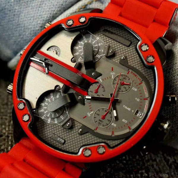 Monikäyttöinen Muodikas Tyylikäs Cool-tyylinen Ylisuuri Iso Kellotaulu Kaksoisinsertit Kumipäällysteinen Teräsvyö Kvartsikello Red Tape Watch