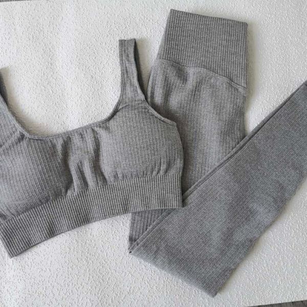 Joogapuku Erittäin Joustava Treenausurheilusetti Pehmustettu Urheiluliivi Korkeavyötäröiset Urheiluleggingsit Kuntosali Khaki Shorts Set M