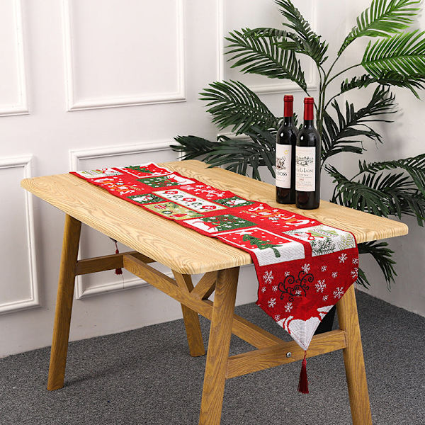 Juledekorasjoner Strikket Stoff Bordløper Kreativ Julebordløper Bord Santa Claus Dekor New table runner small tree