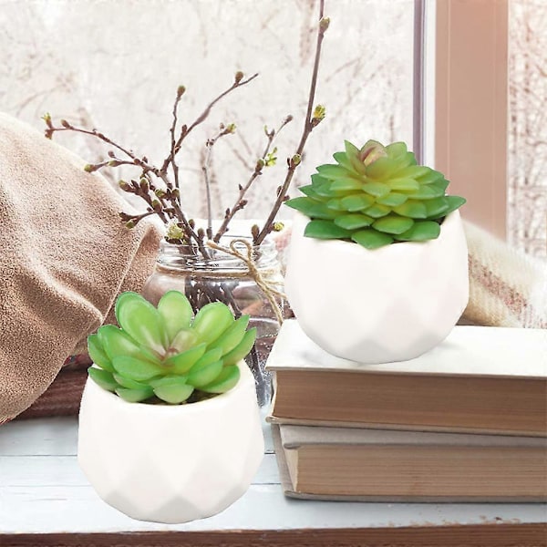 4 potteplanter med form som potteplanter, kontordekorasjoner