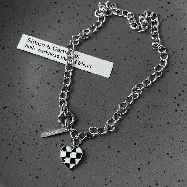 Titaani Teräs Musta Rakkaus Riipus Kaulakoru Korut Riipussetti Koristeelliset Korut 47# love T-shaped buckle necklace