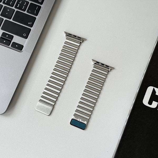 Urrem til Apple Watch iWatch 38/40/41 S10 42mm universal sølv