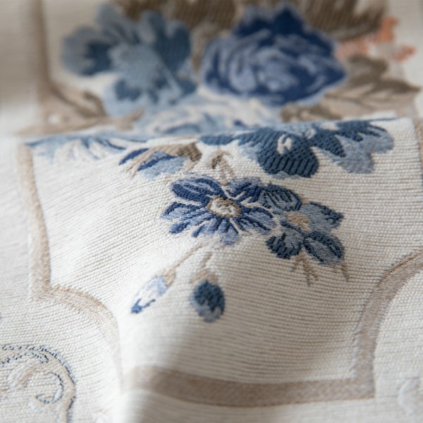 Bordløper i europeisk stil med blomster, chenille-dusker, duk til hjemmet, polyesterduk, bordløper European white long fringe 32X160