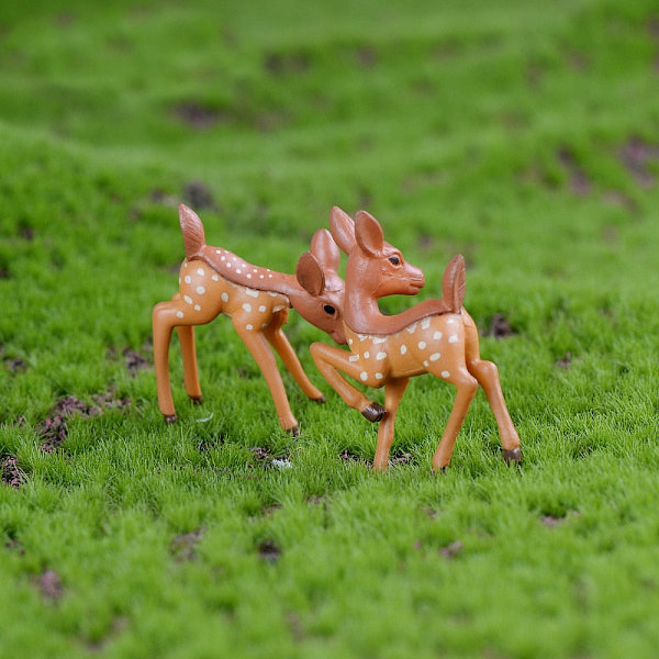 2 STK Kunstige Mini Sika Hjorte Giraf Eventyrhave Miniaturer Nisser Mos Terrarier Resin Håndværk Figurer Boligdekoration Default Title