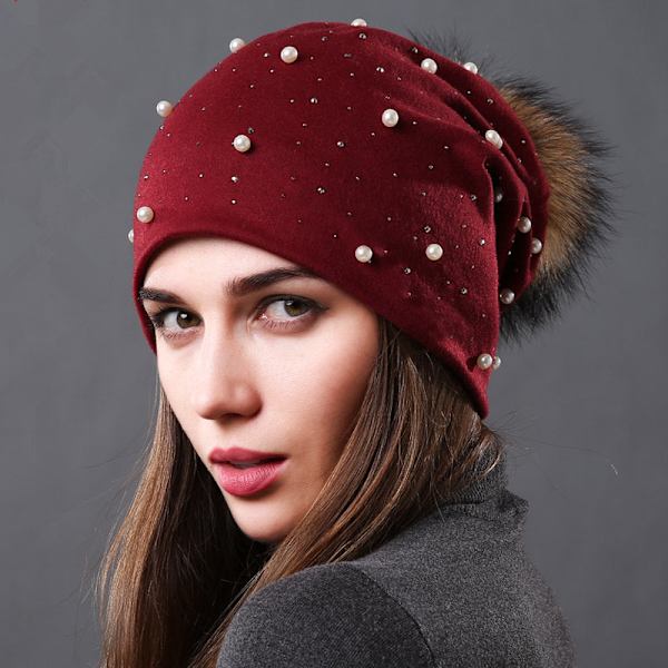 Pärl Dubbellagers Bomullsmaterial Ärmmössa Höst och Vinter Dam All-Match Mode Tvättbjörn Boll Päls Dam Varm Hatt Black natural ball