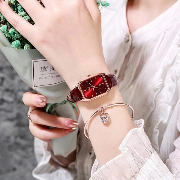 Damklocka Trendig Enkel Casual Bälte Kalender Dam Quartz Vattentät Klocka Chinese red