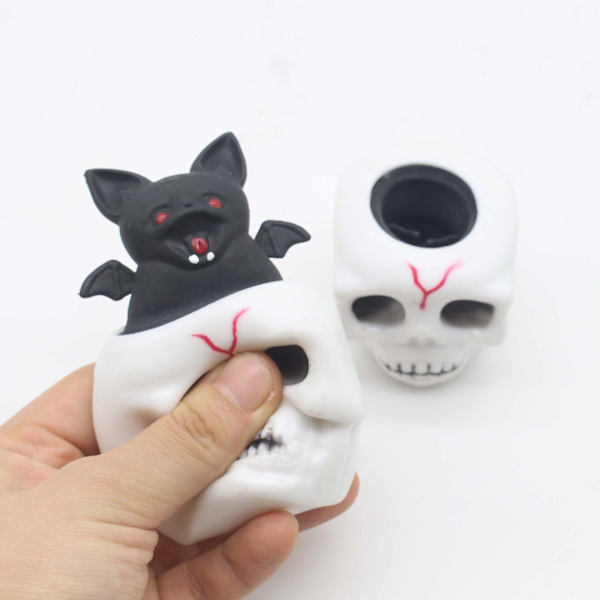 Kreativ dekompression söt ostmus kopp för att släppa tryck, klämma, pressa, ekorre kopp, dekompressionsleksak Skeleton Bat