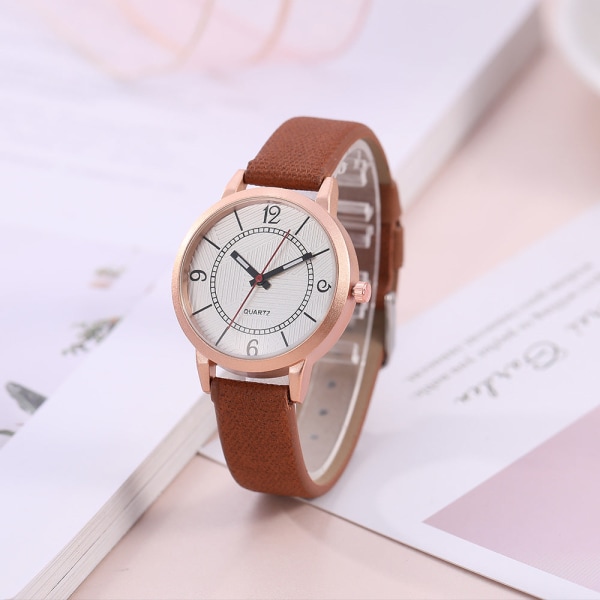 Kvinnors personlighet Small Dial Watch, Simple Casual Fashion Quartz Watch Women's Brown