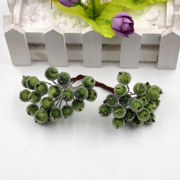 40 st Mini Konstgjord Blomma Frukt Skum Bär Juldekoration Bukett För Bröllop Heminredning DIY Scrapbooking Bacca Krans A10