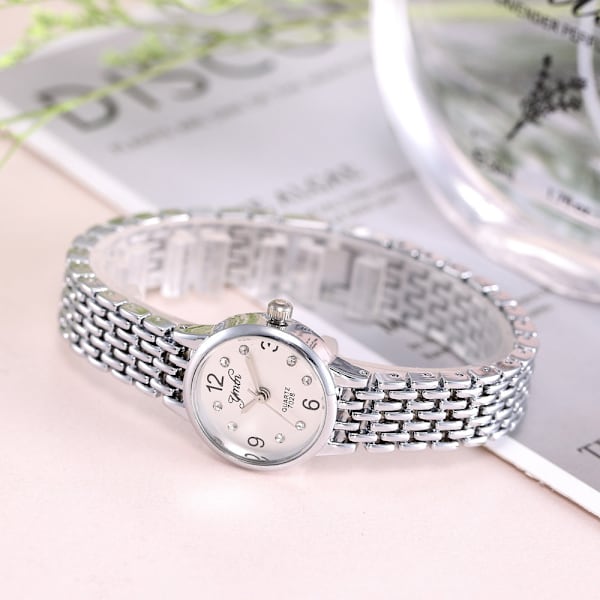 Enkel Damklocka i Legering Set Mode Damklocka Dam Quartz Klocka Ett Stycke Silver