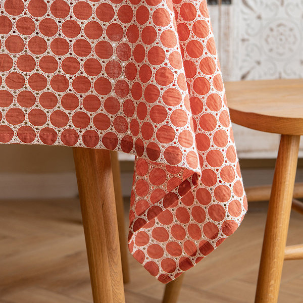 Bordduk i europeisk stil med brodert blonde, støvduk, rektangulær duk, kaffeduk, bordmatte Wine Red 140 * 140cm