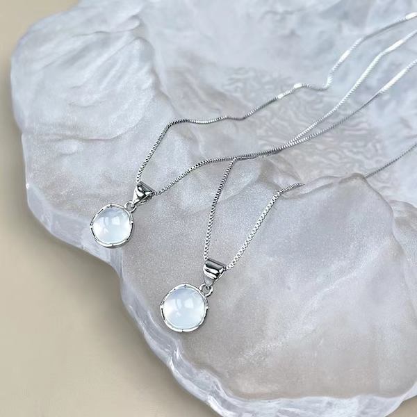 Månelys Blå Halskjede Kragebenskjede Smykker Dame Lett Tilbehør Moonlight Blue Necklace