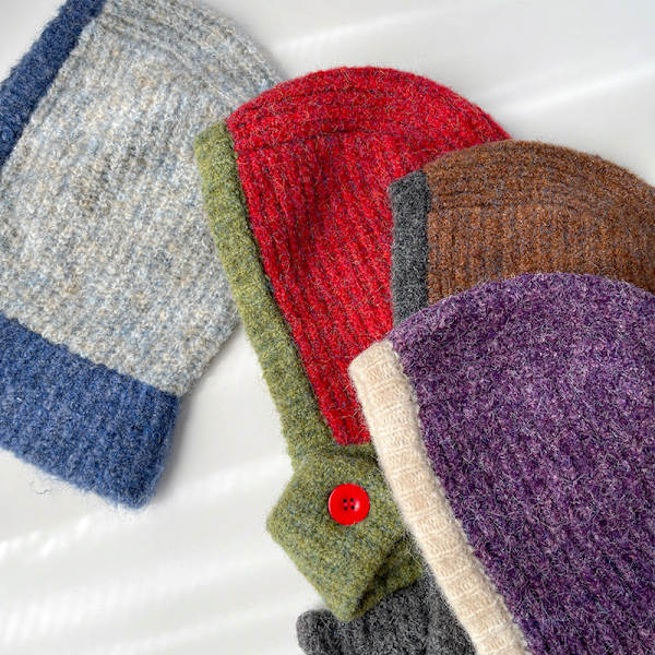 Fargematchende Lue Dame Høst og Vinter Halsbeskyttelse Termisk Strikket Ullue Koreansk Stil Ridesikker Vindtett Knapp Erme Lue Brown M（56-58cm）