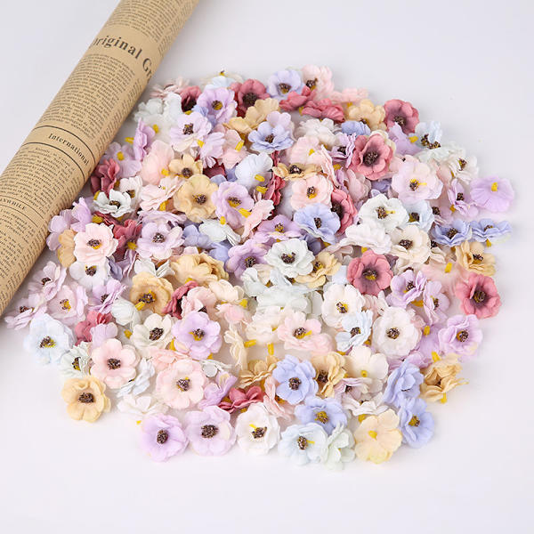 30 stk. 3 cm Flerfarvede Tusindfryd Blomsterhoveder Mini Kunstige Silkeblomster til Bryllup Hjem Dekoration Julekrans Scrapbooking MULTI