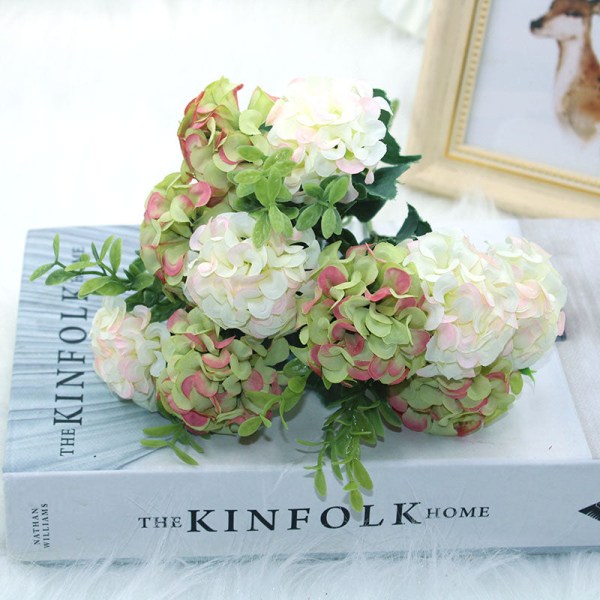15 kpl silkkihortensia keinotekoinen kukka valkoiset hääkukat pieni kimppu tekokukka juhlat DIY-koristelu A6