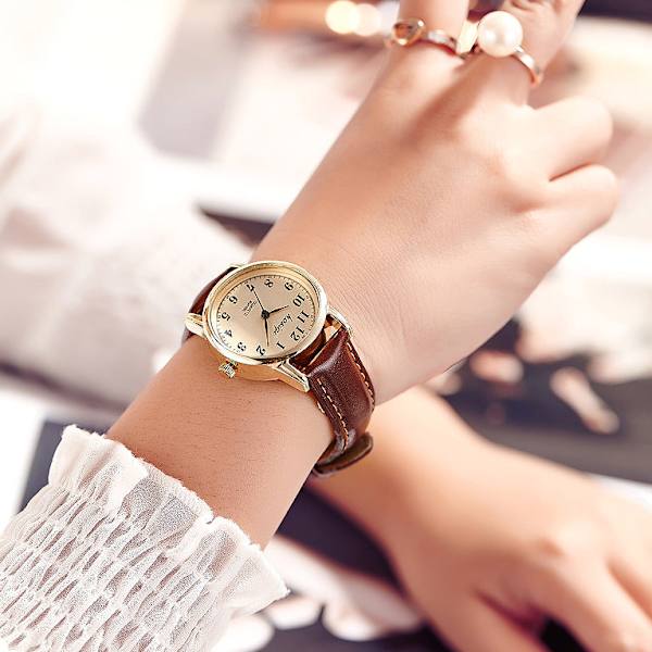 Dame Quartz Klokke for Studenter Herre Lærbelte Casual Par Klokker Women's coffee belt