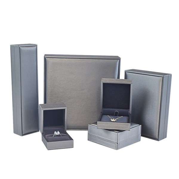4 stk./sæt Smykkeskrin Børstet PU Gave Ring Vedhæng Halskæde Armbånd Holdere Etui med 4 æsker Silver 4 boxes