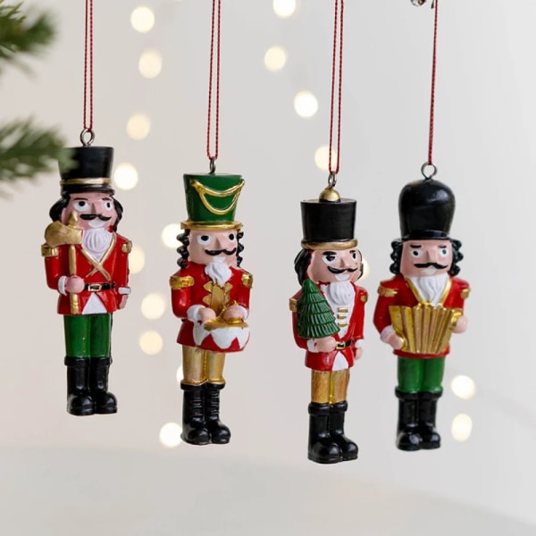 1 st Julnötknäppare Hängen Harts Docka Hängande Ornament Julgran Nötknäppare Soldat för Julfestdekorationer GJ60-C