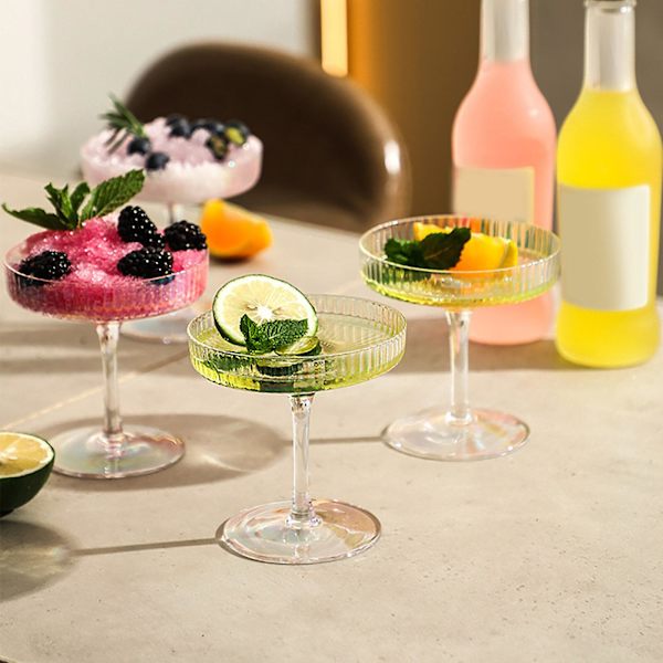 180 ml Ribbade Martiniglas, Vintage Coupéglas, Kristall Cocktailglas med Fot, Klara Vinglas Pink 1pcs