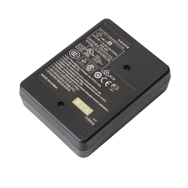 Udskiftningsbatteri til digitalkamera LCD-oplader passer til LP E5 LC E5E 450D 1000D lithiumbatteri EU-stik tilbehørsdel