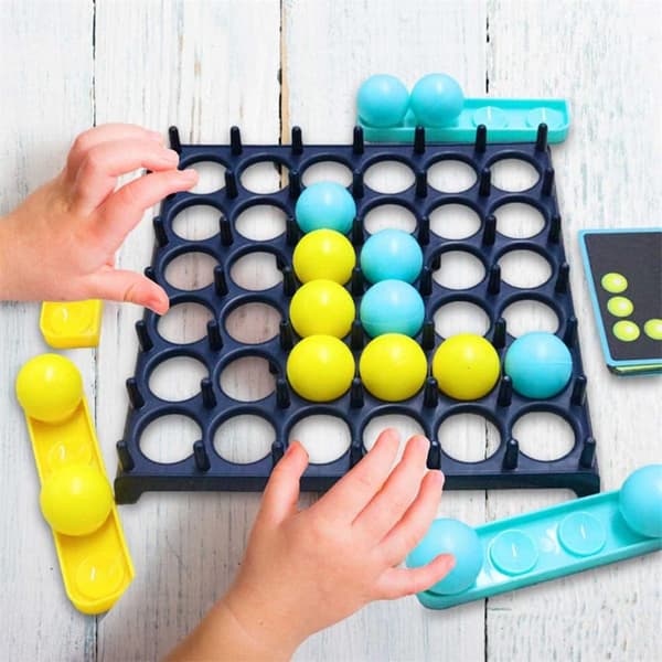 Studsmatta spel, stationärt brädspel