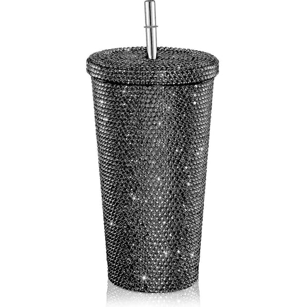 Kimalteleva timanttimuki, glittervesipullo kannella -