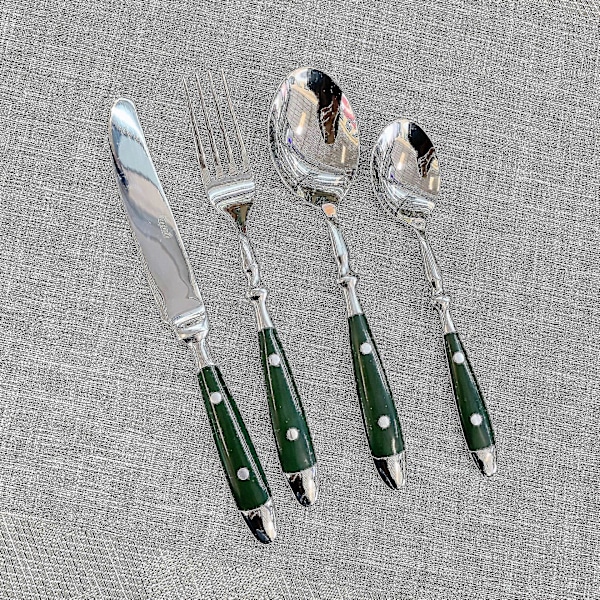 Klassisk Elegant Resin Rivets Håndtak Stil Rustfritt Stål Vestlig Bestikk 4 I 1 Sett Delikat Servise for Hjemmet Green