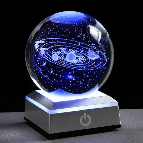 3,15" (80 mm) Solsystem Krystallkule 3D Solsystem Planeter Modell Globe med LED-base Dekorativt hjem ornament Astronomi Gaver (sølv base)