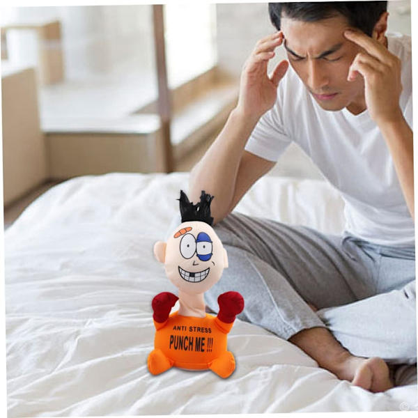 Työpöydän stressinlievitys aikuisille Interaktiivinen lelu, Sähköinen Anti Stress Punch Me Pehmolelu, Punch Me Nukke stressinlievitykseen Ei paristoa Oranssi