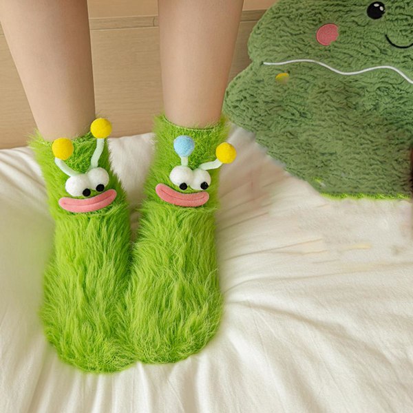 Japanska KAWAII Rumssockor Varma Plysch Mellanhöga Strumpor Flerfärgade Green One size