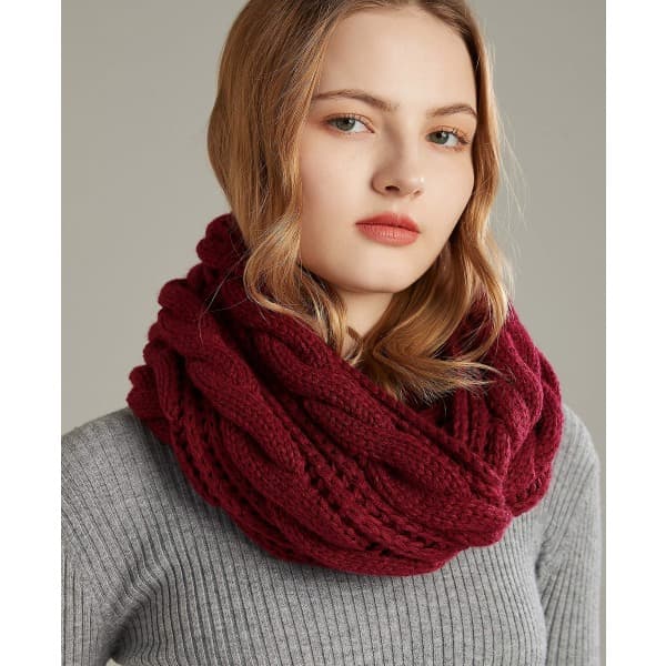 Vinterstickad Infinity-scarf för kvinnor Mode Tjock Varm Circle Loop Halsdukar Vinröd