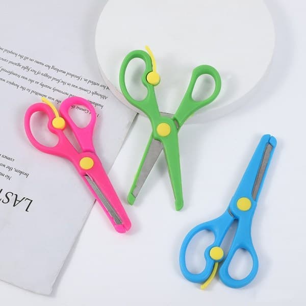 3PC barns liten sax Student Plast Candy Safety Safety scissors mixed color
