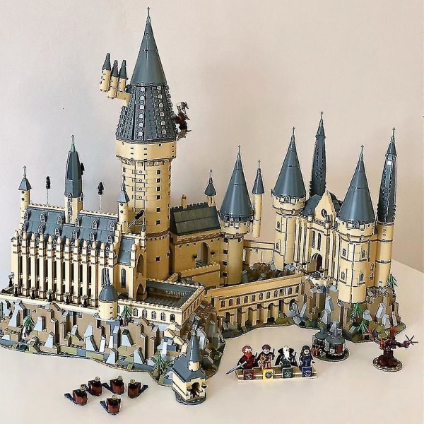 Harry Potter Magic Castle Building Model Present Pedagogiska monteringsleksaker