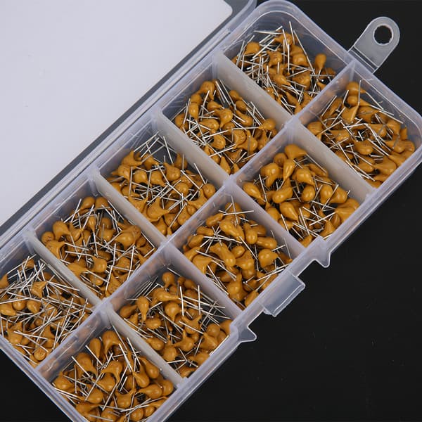 500 stk. Keramisk kondensatorsæt Multilayer Assortment 0,1uF til 10uF Elektroniske komponenter