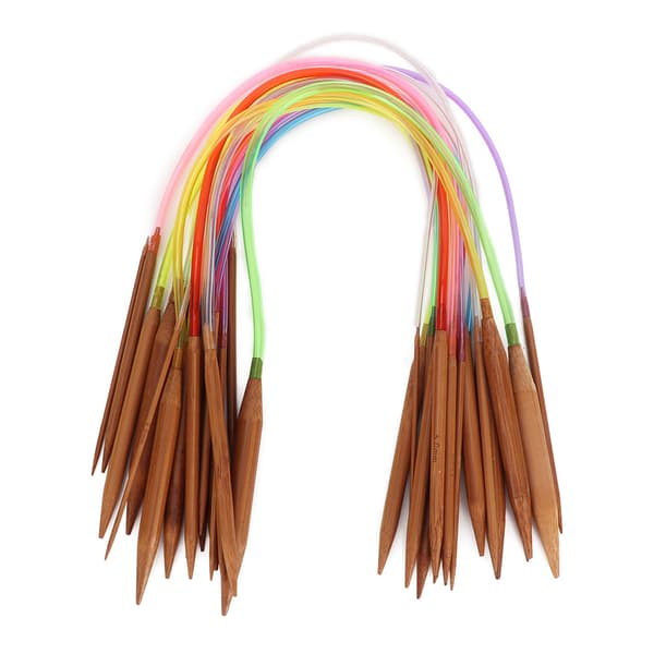 Bambustickor med flerfärgat kolfiberplaströr